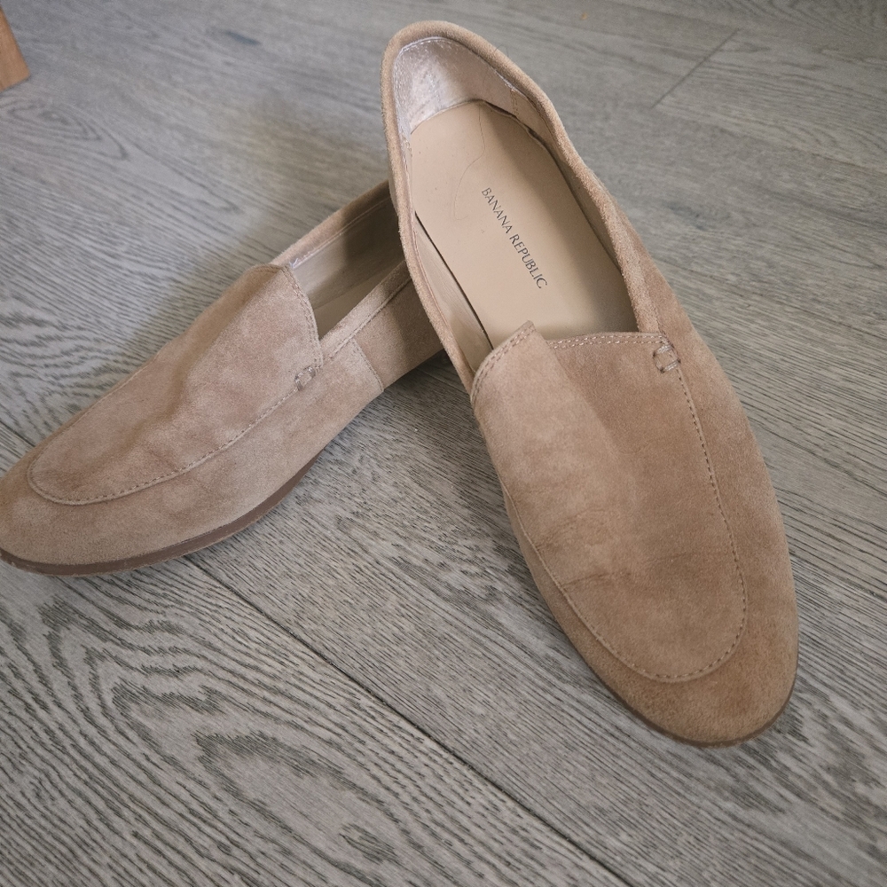 Banana Republic Womens Brown Suede Slip-Ons